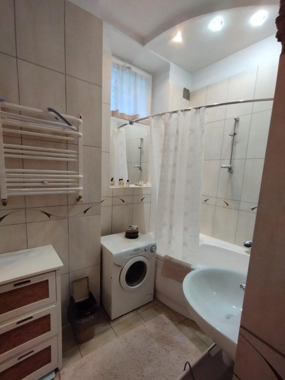 Family Stay In Львов Экстерьер фото